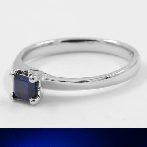 Square-Cut Sapphire Ring-0008