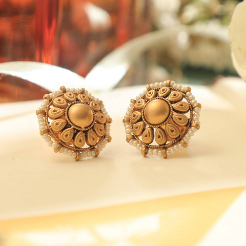 Traditional Stud Earrings-0003